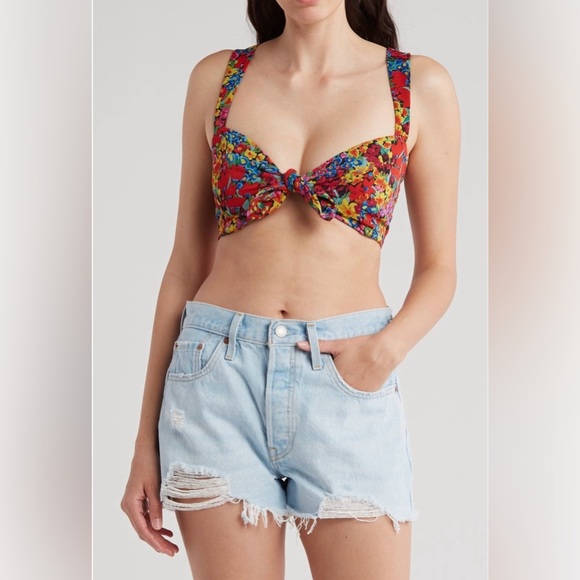 Show Me Your Mumu Kaden Crop Top - Picture 1 of 10